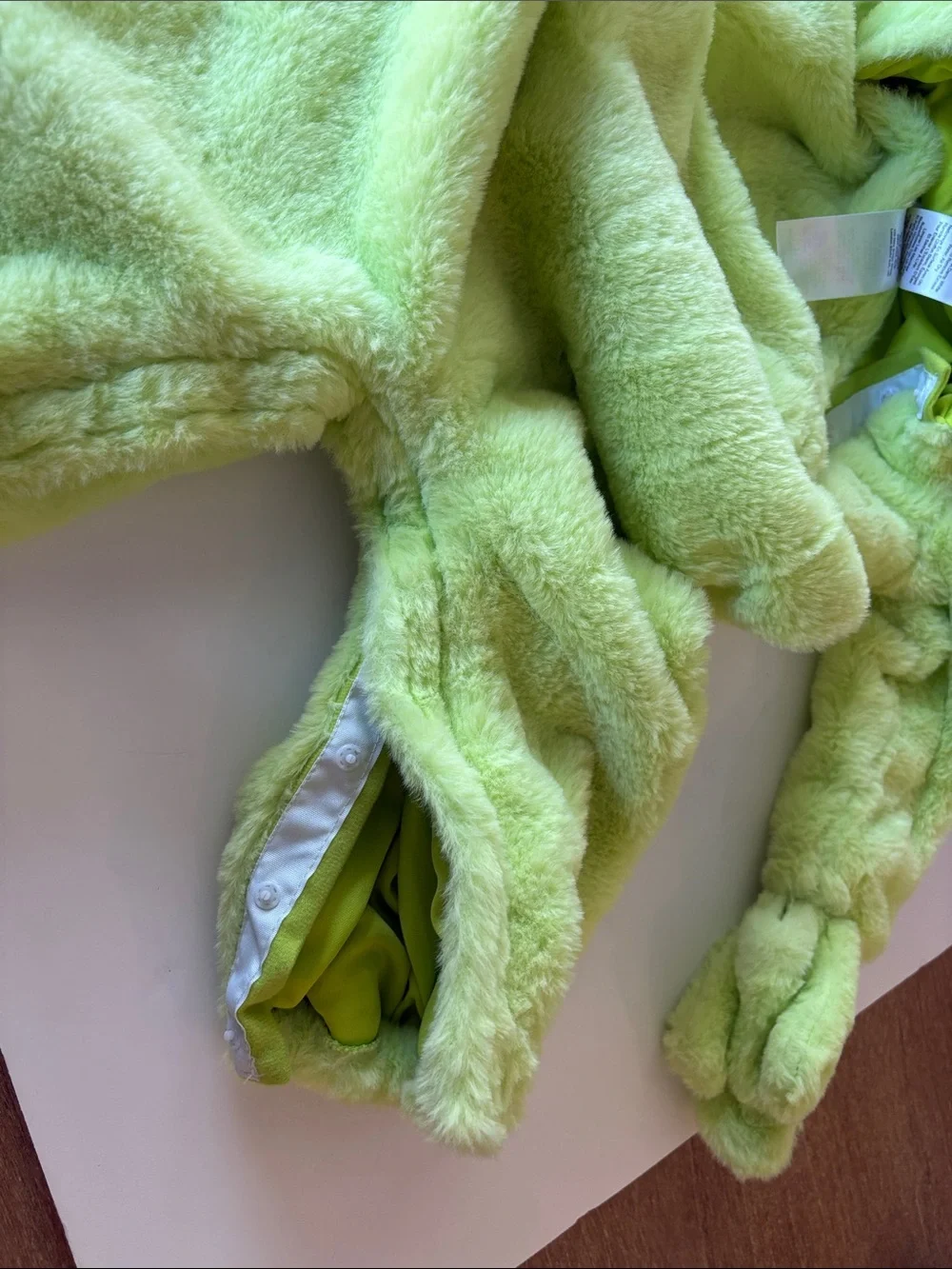 Pottery Barn Neon Green Alien Plush Hooded Costume Halloween. Brand new 12-24 mo - Picture 4 of 6